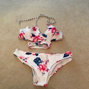 White Floral Bikini (medium)